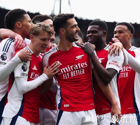 希勒：阿森纳的阵容在英超无出其右，与众不同的稳定性