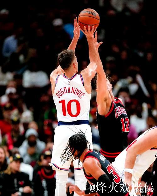 波格丹表现平平:19分钟贡献7分3篮板3助攻 波格丹表现平平:19分钟贡献7分3篮板3助攻