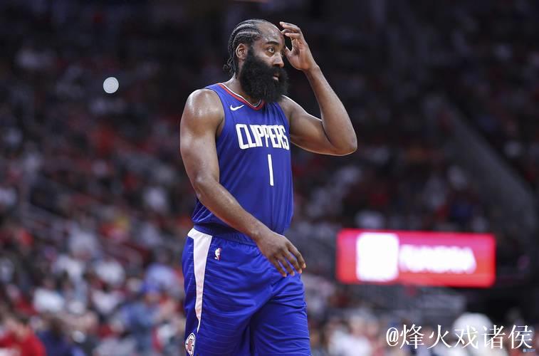 快船官方:哈登出战情况需赛前决定,卢讲话有误 快船官方:哈登出战情况需赛前决定,卢讲话有误